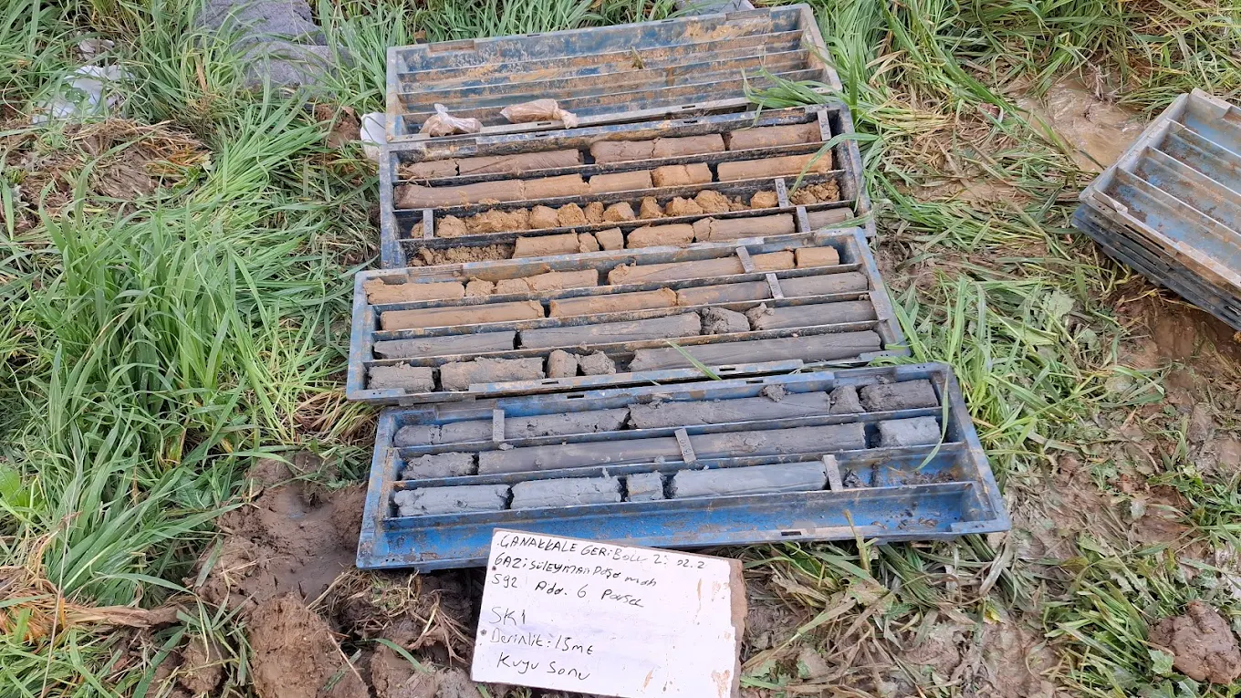 Karot numuneleri çim örnek