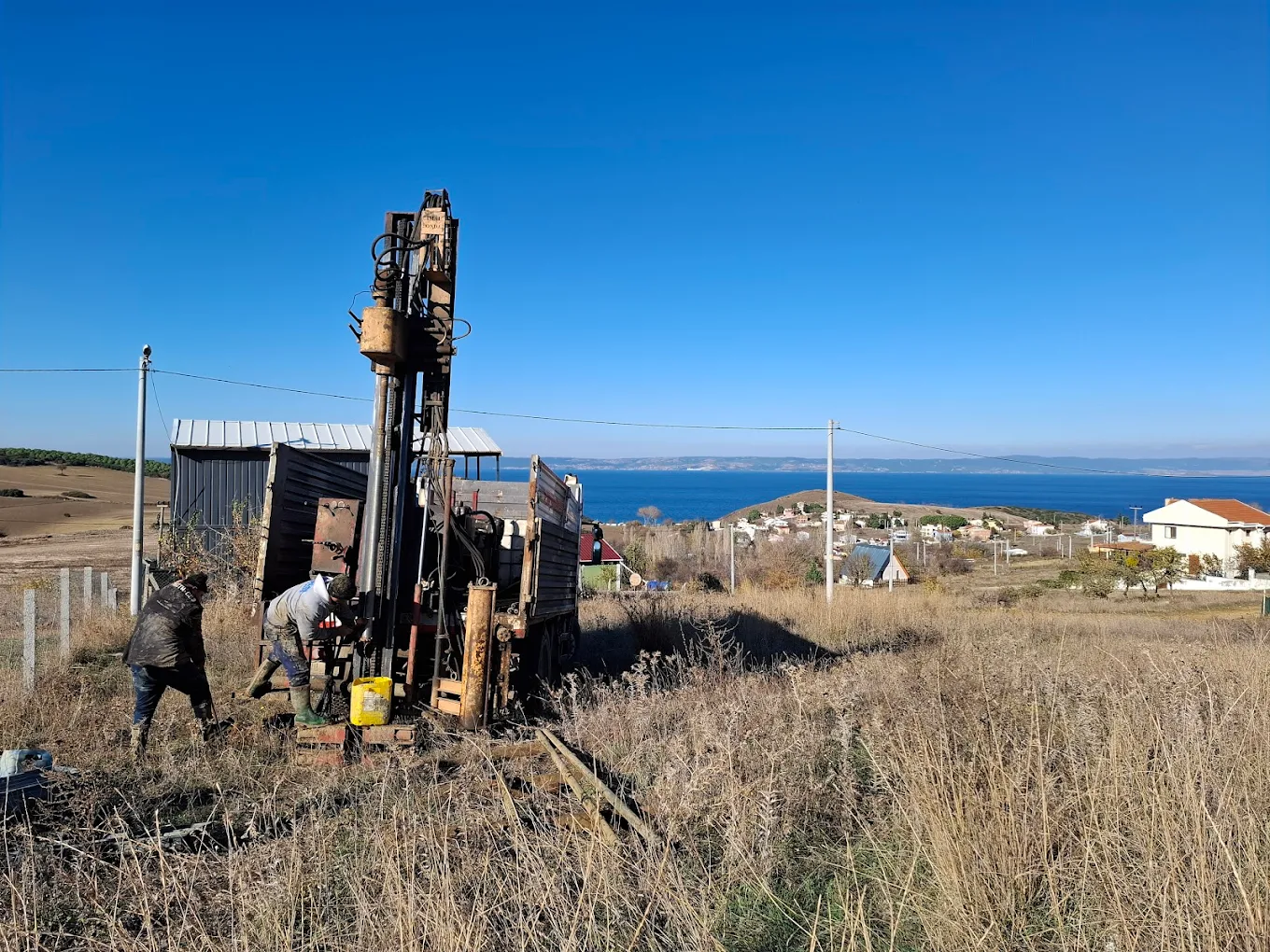 Deniz manzaralı sondaj